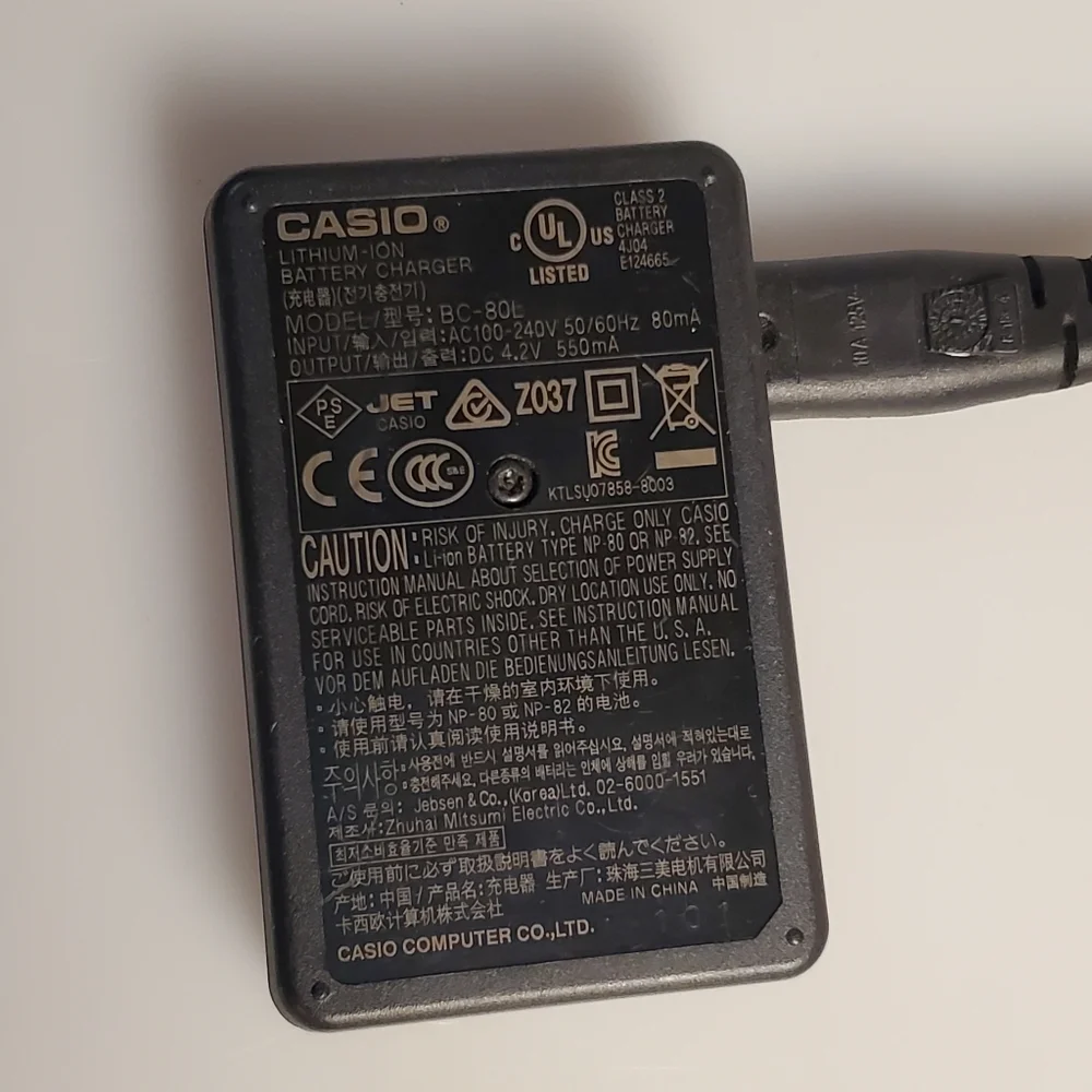 Casio Exilim Battery Charger BC-80L EUC